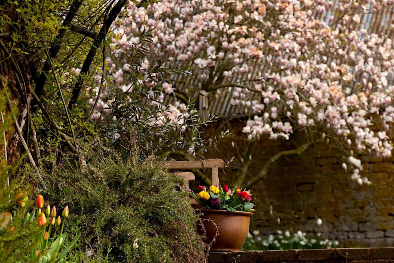 Heath Farm Holiday Cottages Swerford Экстерьер фото