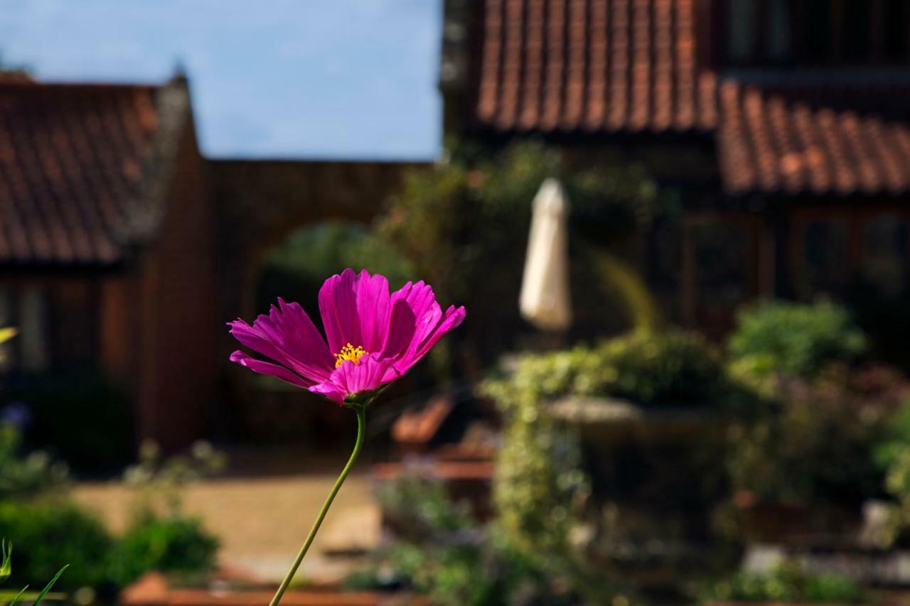 Heath Farm Holiday Cottages Swerford Экстерьер фото